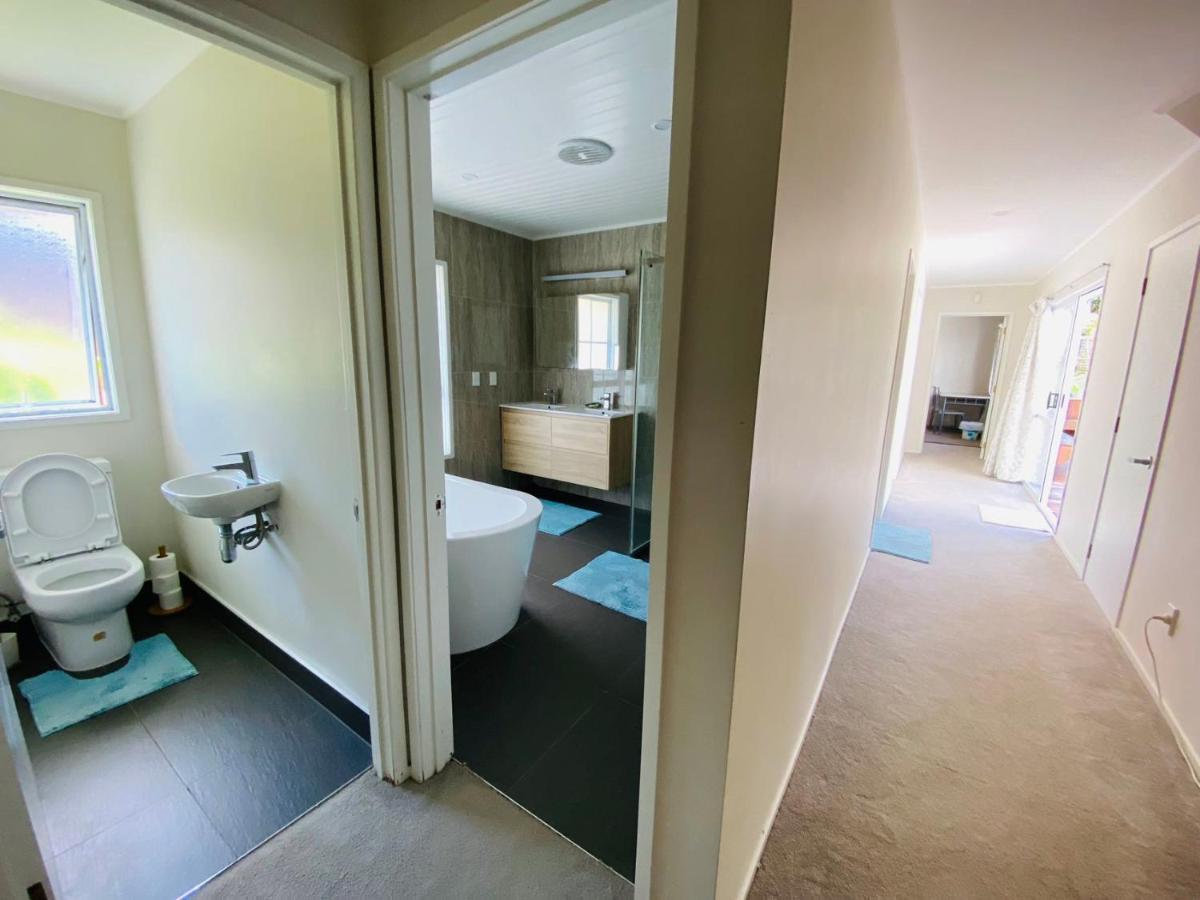 Queenroomsharedbathroom2Aldult-204 (Adults Only) Auckland Dış mekan fotoğraf